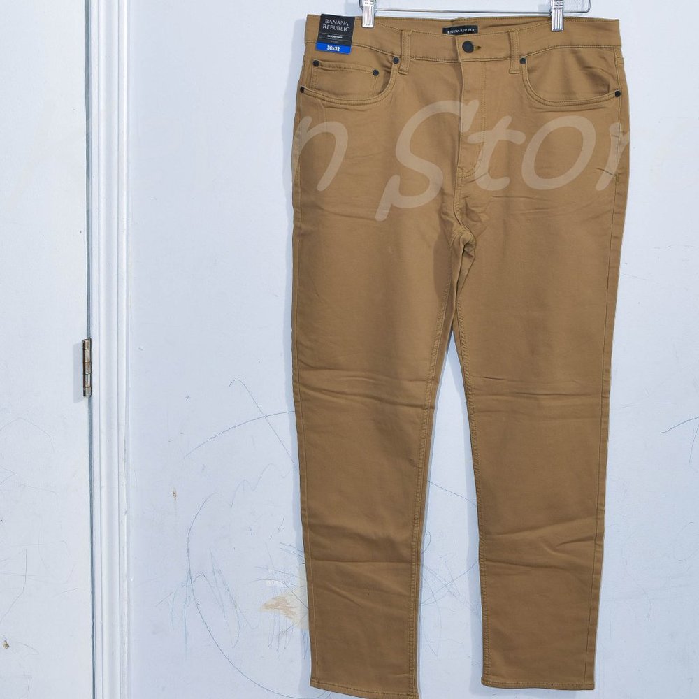 Tan NWT Banana Republic Men’s 5 Pocket Pant - Picture 2 of 8